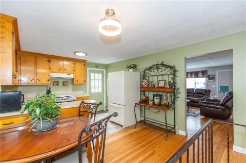 71 Duffield Rd, Bristol, RI 02809 photo 11