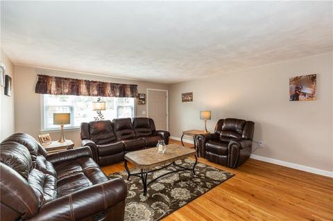71 Duffield Rd, Bristol, RI 02809 photo 4