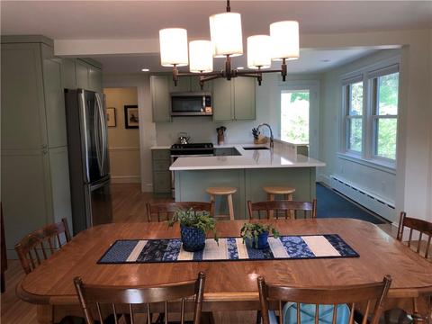 85 Phillips Ln, Glocester, RI 02814 photo 16