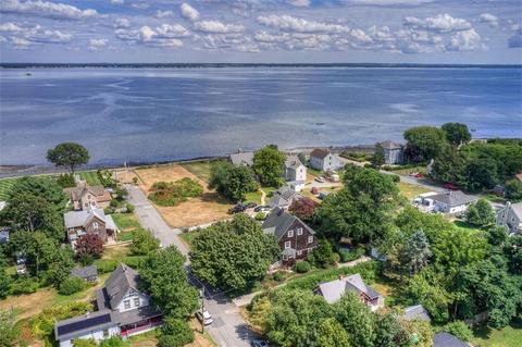 38 Lippitt Ave, Warwick, RI 02889 photo 2