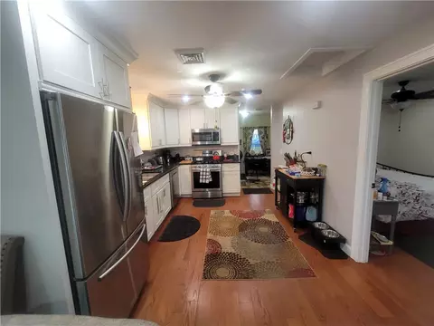42 Fuller St, Warwick, RI 02889 photo 9