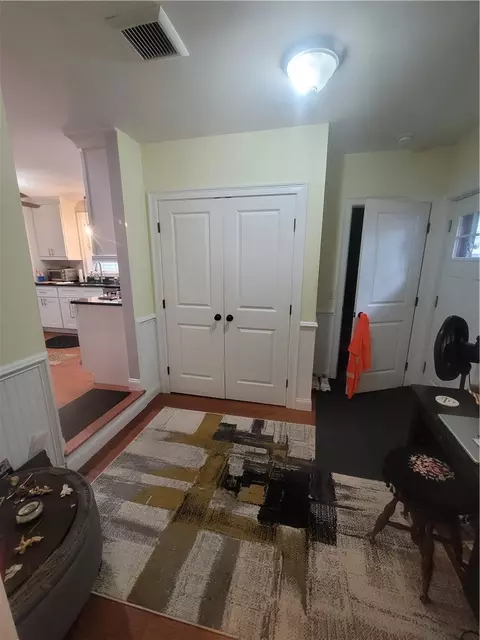 42 Fuller St, Warwick, RI 02889 photo 14