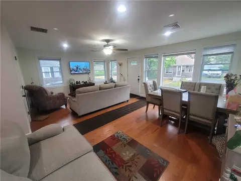 42 Fuller St, Warwick, RI 02889 photo 4