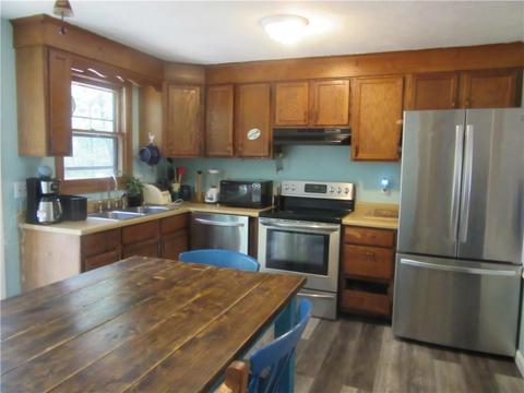 6 Tarbox Dr, Exeter, RI 02822 photo 4