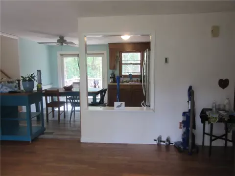 6 Tarbox Dr, Exeter, RI 02822 photo 9
