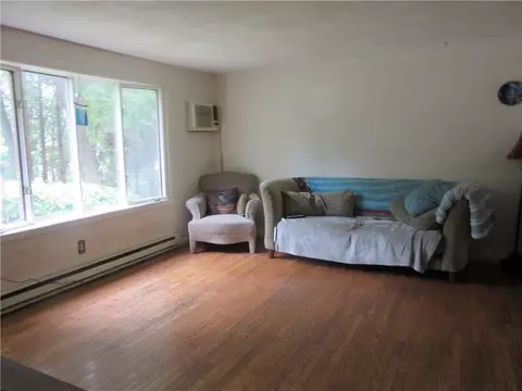 6 Tarbox Dr, Exeter, RI 02822 photo 8
