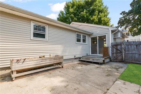 65 Rodman St, Woonsocket, RI 02895 photo 21