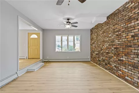 65 Rodman St, Woonsocket, RI 02895 photo 12