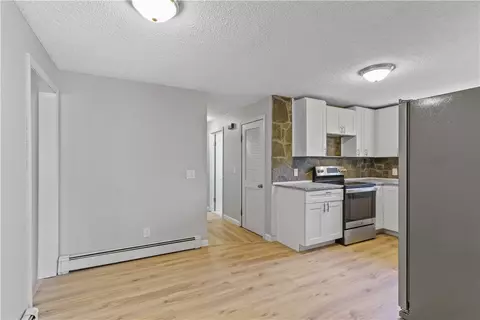 65 Rodman St, Woonsocket, RI 02895 photo 5