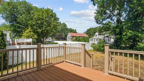 44 Morin St, Woonsocket, RI 02895 photo 28