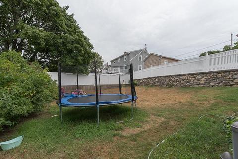 106 Crawford St, Woonsocket, RI 02895 photo 20
