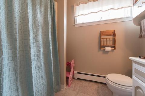 106 Crawford St, Woonsocket, RI 02895 photo 13