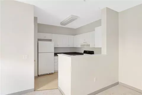 96 Mill St #103, Woonsocket, RI 02895 photo 8