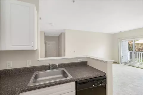 96 Mill St #103, Woonsocket, RI 02895 photo 5