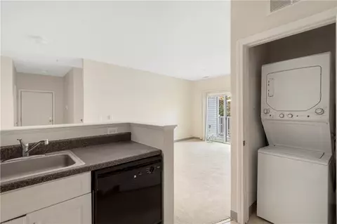 96 Mill St #103, Woonsocket, RI 02895 photo 6