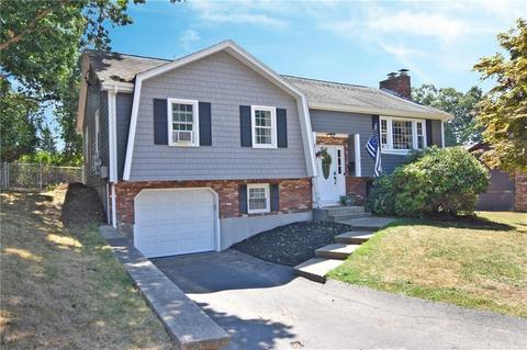 120 Glaude Ln, Woonsocket, RI 02895 photo 1