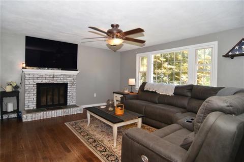 120 Glaude Ln, Woonsocket, RI 02895 photo 13