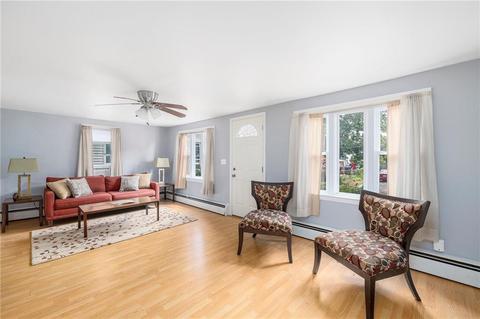 268 Morin St, Woonsocket, RI 02895 photo 13