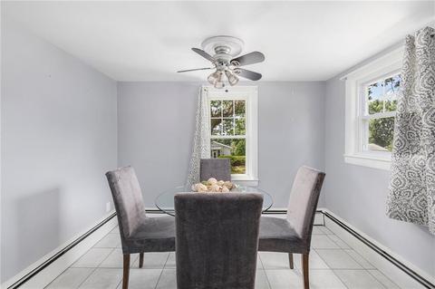 268 Morin St, Woonsocket, RI 02895 photo 9