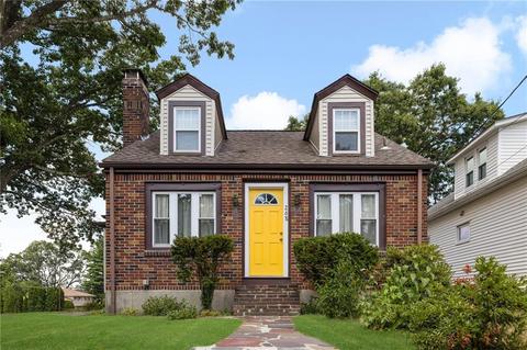 268 Morin St, Woonsocket, RI 02895 photo 2