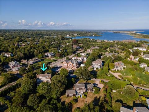1 Waxcadowa Ave, Westerly, RI 02891 photo 4