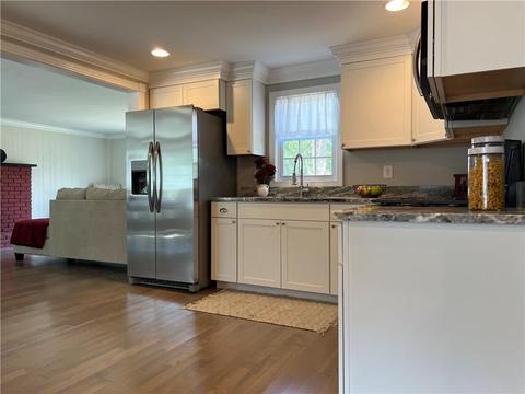 30 Observatory Rd, Warwick, RI 02888 photo 5