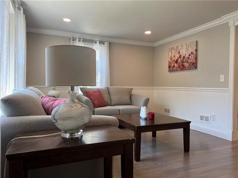 30 Observatory Rd, Warwick, RI 02888 photo 8