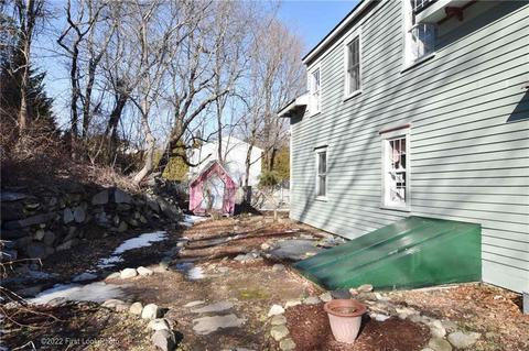 339 Commonwealth Ave, Warwick, RI 02886 photo 6