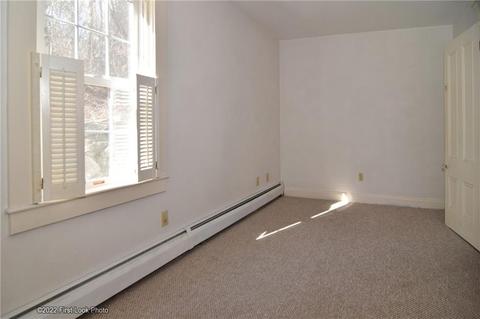 339 Commonwealth Ave, Warwick, RI 02886 photo 17