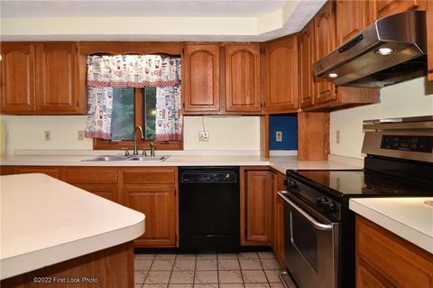 671 Chestnut Hill Rd, Glocester, RI 02814 photo 6