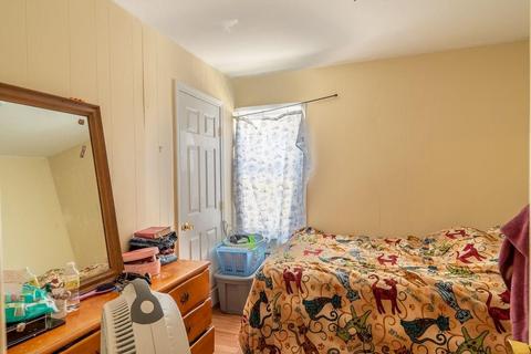 428 Elm St, Woonsocket, RI 02895 photo 14