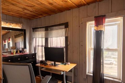 428 Elm St, Woonsocket, RI 02895 photo 7