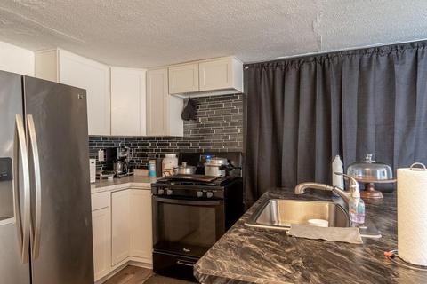 428 Elm St, Woonsocket, RI 02895 photo 20