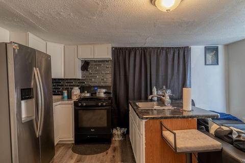 428 Elm St, Woonsocket, RI 02895 photo 19