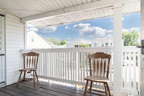 428 Elm St, Woonsocket, RI 02895 photo 4
