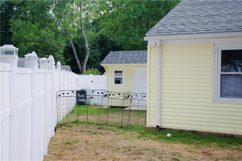 49 Star St, Warwick, RI 02888 photo 9
