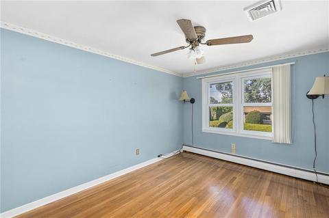 49 Ruth St, Woonsocket, RI 02895 photo 15