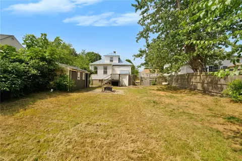 48 Beechcrest St, Warwick, RI 02888 photo 27