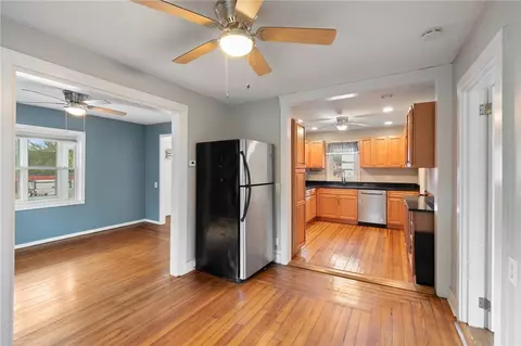 48 Beechcrest St, Warwick, RI 02888 photo 10