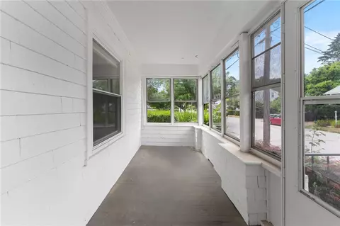 48 Beechcrest St, Warwick, RI 02888 photo 4