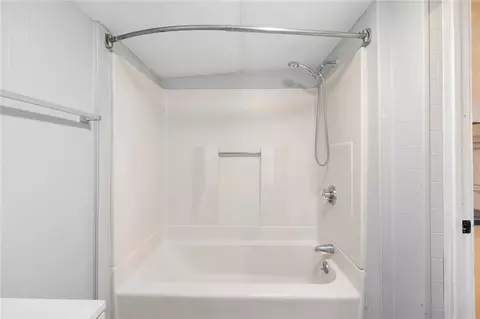 48 Beechcrest St, Warwick, RI 02888 photo 17