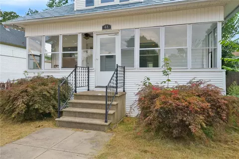 48 Beechcrest St, Warwick, RI 02888 photo 3