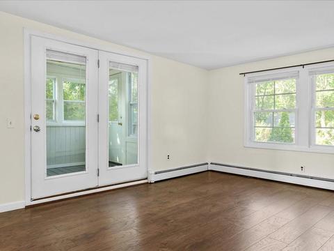 75 Beach St, Westerly, RI 02891 photo 9