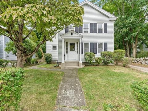 75 Beach St, Westerly, RI 02891 photo 2