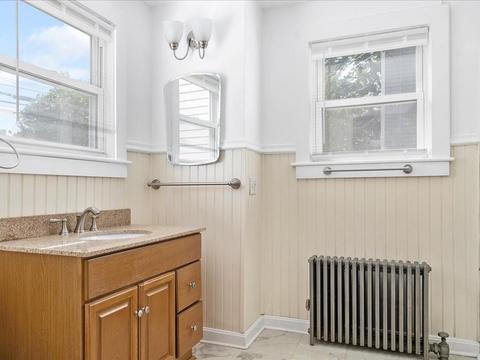 75 Beach St, Westerly, RI 02891 photo 23