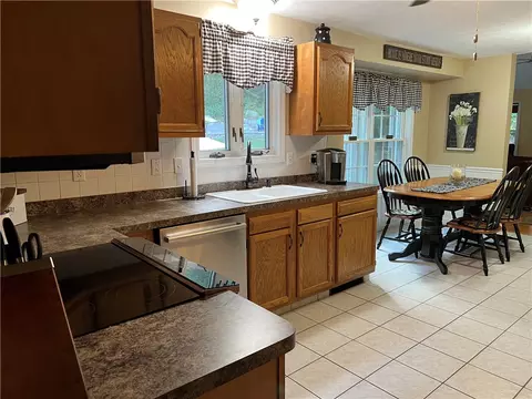 79 Kristen Ln, Burrillville, RI 02839 photo 6