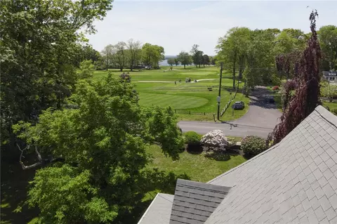 1046 Warwick Neck Ave, Warwick, RI 02889 photo 10