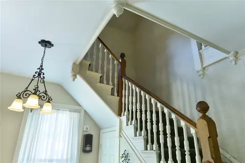 1046 Warwick Neck Ave, Warwick, RI 02889 photo 32