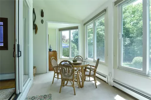 1046 Warwick Neck Ave, Warwick, RI 02889 photo 20