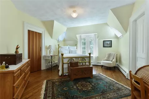 1046 Warwick Neck Ave, Warwick, RI 02889 photo 35